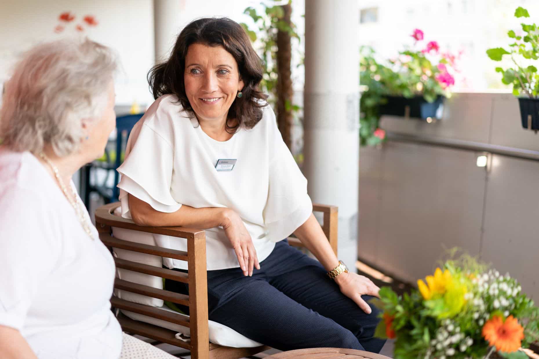 Wohnbereichsleitung (m/w/d) - Wir möchten mit Ihnen etwas bewegen! Berlin - ST. ALEXIUS SENIORENPFLEGEHEIM HOHENSCHÖNHAUSEN - Praxia